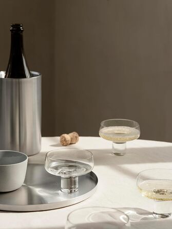 Blomus Tray -Peasy- Serving Tray made of Stainless Steel | Decorative Tray Round with Rim ⌀ 30cm (S, Stainless Steel)