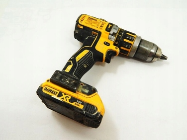 Акумуляторний шуруповерт DeWalt 18 V DCD795D2