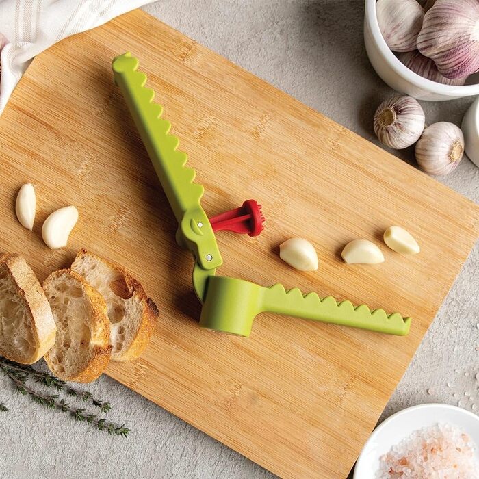 OTOTO Alligator Garlic Press with Ergonomic Handle - Fun Gifts