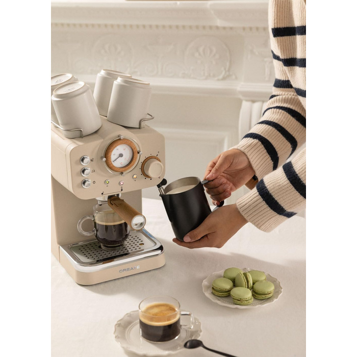 CREATE / THERA MATT RETRO/Espressomaschine Cremeweiß Matt und Holz/Semi-automatic, with a 15 bar pressure pump and 1100W, 1.25L water tank, for ground coffee, 55 mm. ESE- Pads (Sand Matt - Wood)