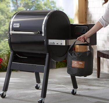Сумка Weber для зберігання палива, преміум, чорна, 9 кг, для дров, пелет та вугільних брикетів, водостійка, з ручкою, BBQ (7007)