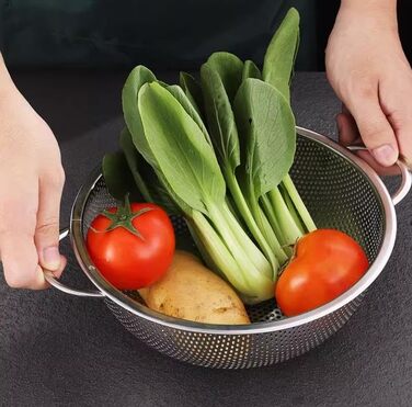 Ситечко кухонне з нержавіючої сталі 22,5 см з ручками, 3 літри, мікроперфороване, для приготування соусів, пасти, овочів та фруктів