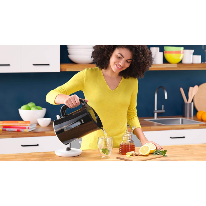 Електричний чайник Braun Household Breakfast1 Collection WK1100BK, 1.7 л, 2200 Вт, з фільтром від накипу, чорний