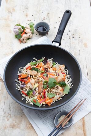 ELO Crepe Pan, 28 cm, ALUCAST - Frying pan made of energy-saving die-cast aluminum with non-stick coating, suitable for ceramic, gas, electric, and induction cooktops - dishwasher-safe, color: Black (28x28cm NEW, Grill Pan)