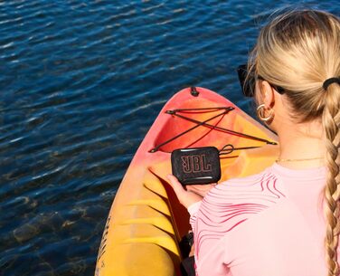 JBL GO 5: Портативна Bluetooth колонка, чорна. Водонепроникна, до 10 годин роботи, потужний бас