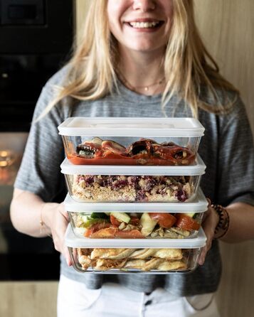 Pyrex® - Cook & Freeze – 4 Glass Containers with Airtight Lid (0.8 l, 1.5 l, 2.6 l, 4 l) – specially designed for freezing – BPA-free
