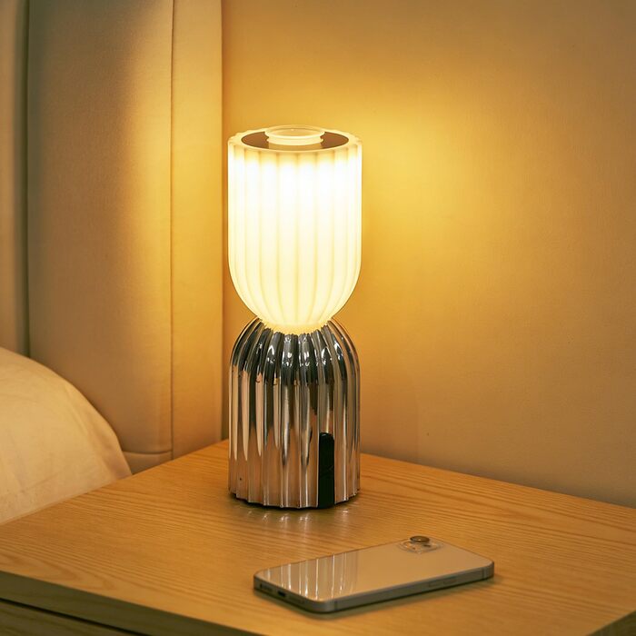 Світлодіодна настільна лампа бездротова акумуляторна з USB-C, димована, RGB підсвітка 2700K, IP54 для дому, балкону, саду (хром)