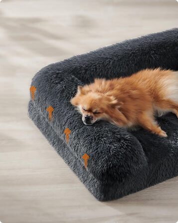 Feandrea FluffyHug Dog Bed, Dog Cushion Size XL, Dog Mat for Medium and Large Dogs, Dog Sofa with Ruffled Foam, Removable and Washable Cover, 106 x 80 x 23 cm, Ombré Gray PGW233G01 (M (76 x 58 x 23 cm), dark gray)