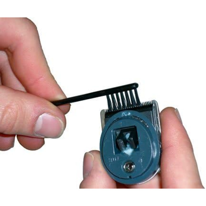 Триммер для нігтів Aesculap Isis Akku Edition: акумуляторний, німецька якість, з сумкою