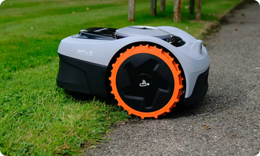 Робот-газонокосарка Segway Navimow i-105E RTK, ширина стрижки 18 см