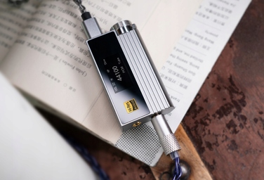 Портативний підсилювач для навушників iBasso Nunchaku