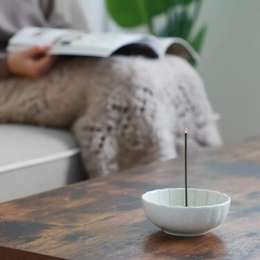 Asayu Japan Incense Holder - White Lotus - For 10cm Incense Sticks, Made in Japan, Traditional Ceramic Ash Catcher, Includes Detachable Brass Stand - For Yoga, Meditation, and Relaxation