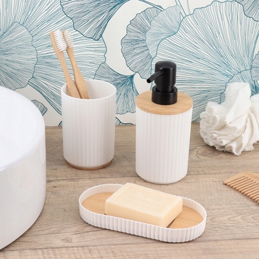 Елегантний набір для ванної кімнати (3 предмети), білий стильний комплект з мильницею