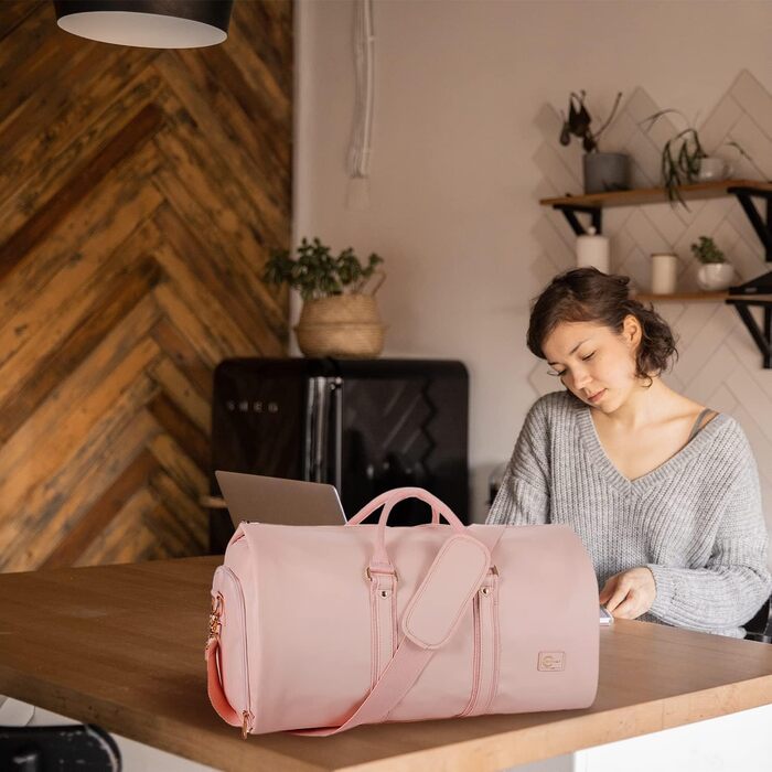 Seyfocnia Convertible Garment Bag for Women, Leather Garment Bags for Travel with Shoe Bag, 2-in-1 Hanging Travel Bags (Pink)