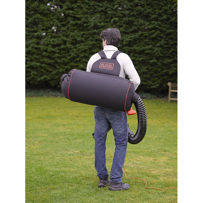 Black+Decker Leaf Collection Backpack (including flexible suction hose, 72 L capacity, Compatible with these leaf blowers: GW2810, GW2838, GW3030, GW3031BP, GW3050) GWBP1