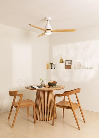 Вентилятор стельовий WINDSTYLANCE Natural Wood з підсвіткою, білий, дерев'яні лопаті, Wi-Fi, пульт, 40W, Ø132 см, літній/зимовий режим