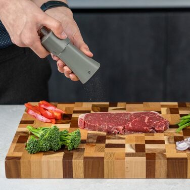 Набір для солі та перцю Grunwerg 2-в-1, пластик, білий/сірий