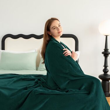 Плед WAVVE: теплий та м'який плед з флісу 150x200 см та 130x150 см (темно-зелений)