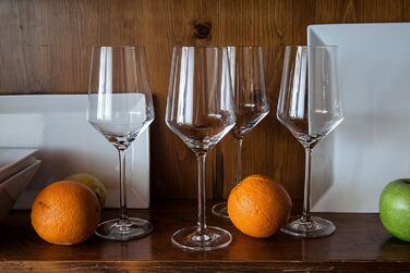 Schott Zwiesel Tritan Crystal Glass, pure stemware, Cabernet/Universal Red or White Wine Glass, 516 ml, 4-piece set
