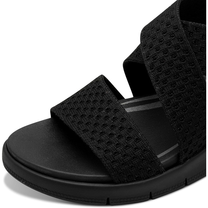 Босоніжки жіночі Tamaris 8-88724-44 Wide Fit 37 EU чорні, широка колодка