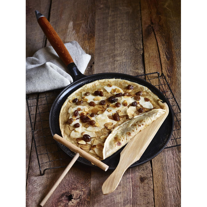STAUB Crepe Pan made of cast iron, with wooden handle, round 28 cm, with matte black enamel coating inside the pan, suitable for all stovetops including induction, black
