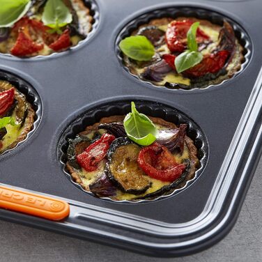 Форма для тарталеток Le Creuset антипригарна, на 6 шт, з вуглецевої сталі, стійка до закваски, антрацит/помаранчева