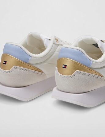 Кросівки Tommy Hilfiger для жінок (40 EU, білий, Breezy Blue)