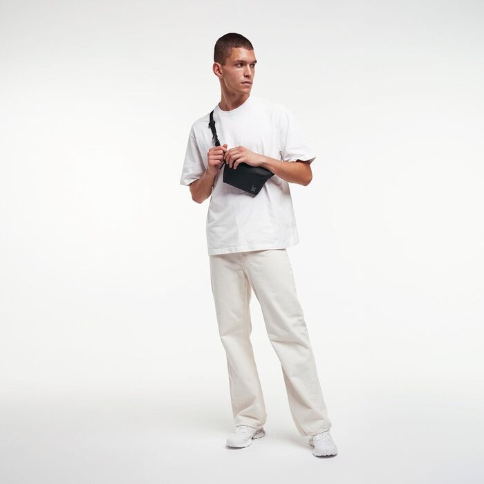 GOT BAG поясна сумка Hip Bag 2.0 з переробленого пластику Ocean Impact | Водовідштовхуюча поясна сумка | Стильна сумка через плече з регульованим ремінцем (Чорний)