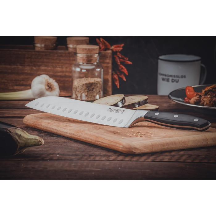 Ніроста Trinity – професійний ніж Сантоку з нержавіючої сталі 34 см, ручне заточування, з захистом пальців