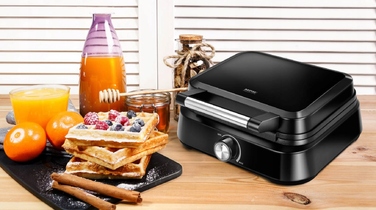Вафельниця MPM MGO-40, 1500 Вт, чорна