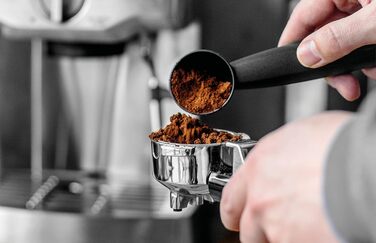 GASTROBACK #42643 - Електрична кавомолка з цифровим дисплеєм, 31 ступінь помелу, 2 автоматичні режими, срібно-чорний колір