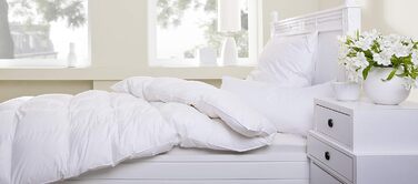 Bohemian Forest Comfort Down Duvet, suitable for allergy sufferers, 90% down / 10% feathers, fill weight: 630 gr., warmth class: normal, Oeko-Tex Standard 100, white, size: 135 x 200 cm. Warmth class normal 135 x 200 cm