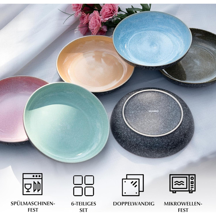 Набір посуду Miamio Las Palmitas (24 предмети) для 6 осіб: тарілки, чашки, супові тарілки, миски для каші/пасти. Можна мити в посудомийній машині, використовувати в мікрохвильовій печі та духовці.