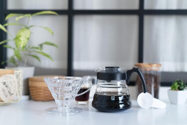Кавовий набір Hario V60: пластиковий дрипер, скляний сервер, мірна ложка, фільтри, боросилікат, чорний, розмір 2