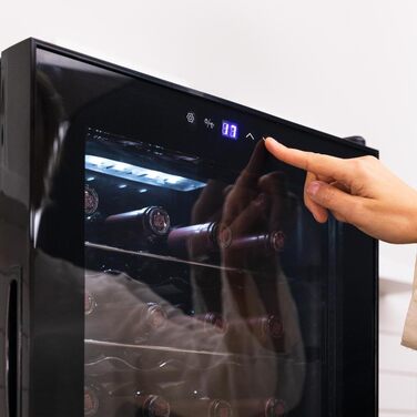 Холодильник для напоїв Cecotec Bolero GrandSommelier 2050 Black - 24 пляшки, компресорний, 5-18°C, тихий, без вібрації