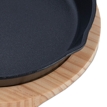 Relaxdays Cast Iron Pan with Wooden Trivet