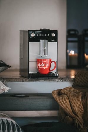 Melitta Purista - Fully Automatic Coffee Machine with Favorite Coffee Function, Coffee Machine with Grinder and 5-Level Adjustable Grinding, for Coffee and Espresso, silver/black Silver Fully Automatic Coffee Machine