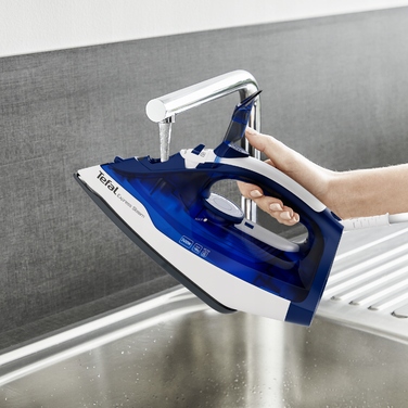 Парова праска TEFAL Express Steam FV2838 2400 Вт