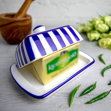 City to Cottage - Butterdose Keramik | Striped Blue and White | Handmade | 250 gram Ceramic Butter Dish with Lid