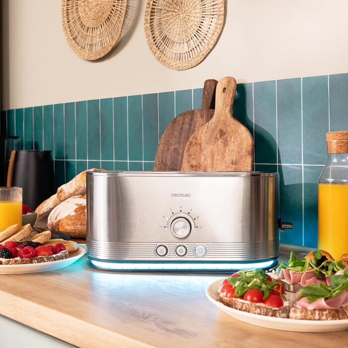 Cecotec Shine&Toast Extra Double stainless steel vertical toaster. 1400W, capacity for 4 slices, 3.8 cm wide slots, illuminated ring, 7 browning levels, upper bread rack.