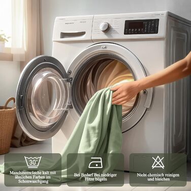 Штора для душу EurCross 180x200 см, водонепроникна, текстильна, зелена, з кільцями (1 шт)