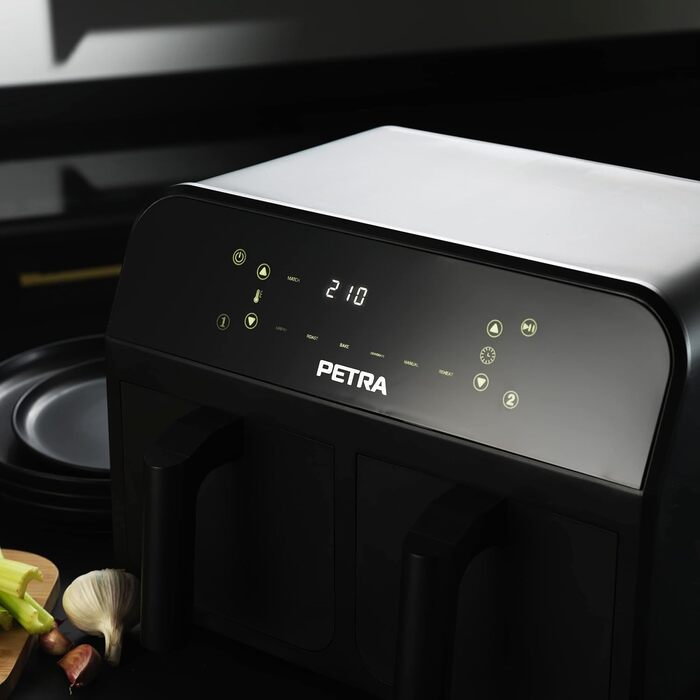 Фритюрниця з гарячим повітрям Petra PT4750BLKVDE, подвійна, 7,4 л, 2400 Вт, 2 антипригарні кошики, 6 програм, чорна