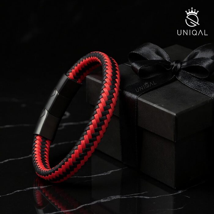 Браслет чоловічий шкіряний UNIQAL 'BRAID': плетене зап'ястя з чорної шкіри та нержавіючої сталі, 21 см, подарункова коробка