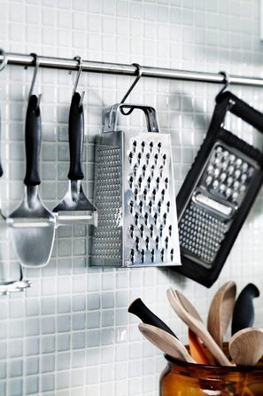 Терка Fiskars Essential 4-стороння, нержавіюча сталь, 23 см, срібляста (1065589)