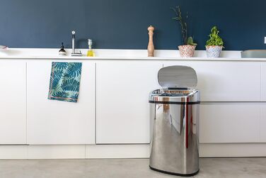 Відро для сміття кухонне автоматичне Kitchen Move Majestic 58 л, нержавіюча сталь, сріблястий