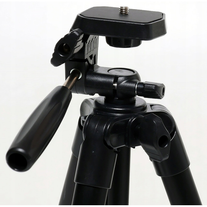 Штатив-трипод MLT01, 136 см, чорний