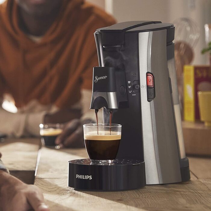 PHILIPS Senseo Select Coffee Pad Machine – Coffee Strength Choice Plus, Memo Function, Crema Plus Technology, 0.9L Water Tank, Two-Cup Function, Adjustable Outlet, Environmentally Friendly (CSA250/10) Brushed Steel