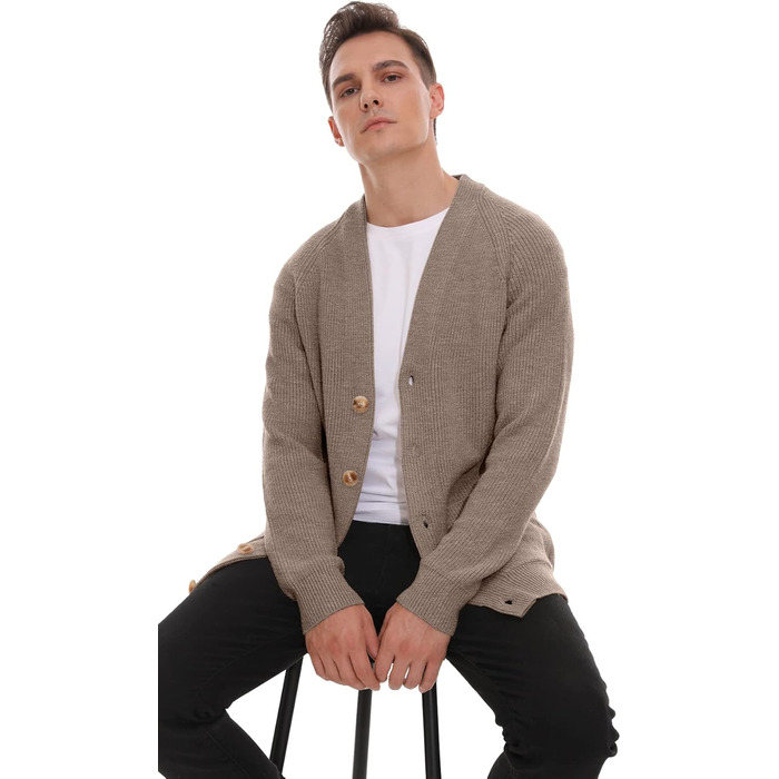 Чоловічий в'язаний кардиган Sailwind з V-подібним вирізом, зимова куртка, класичний дизайн, довгий рукав, з ґудзиками та кишенями (Пустельний хакі, L)