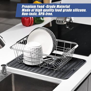 Килимок для посуду KitchenRaku 40x45 см, силіконовий, термостійкий, антиковзний, чорний