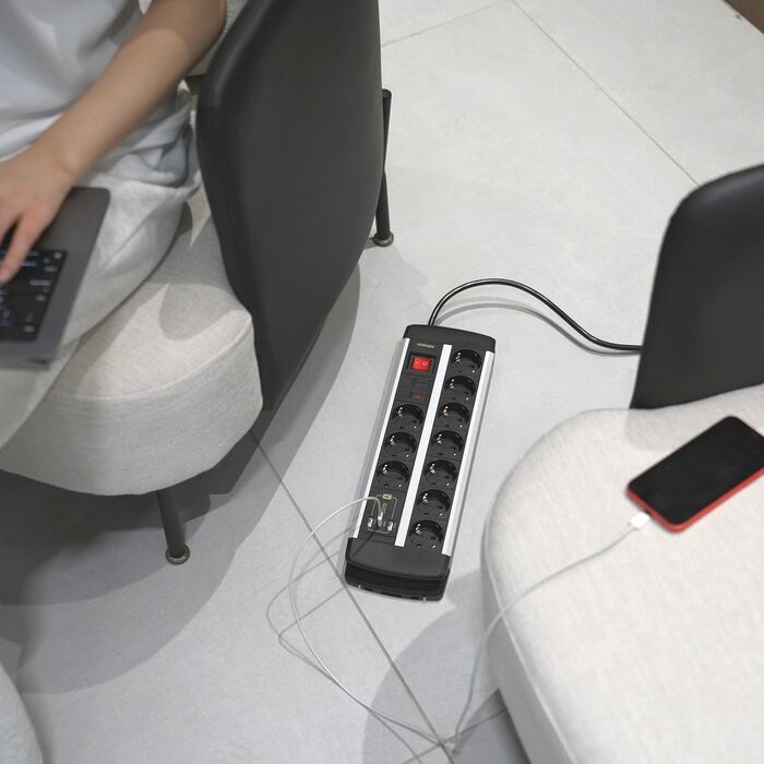 Многофункціональна мережева панель Ucomen з USB та захистом від перенапруги (3680W, 16A) для комп'ютерних столів, 10 розеток, 20W USB-A та USB-C зарядка, кабель 1.5м